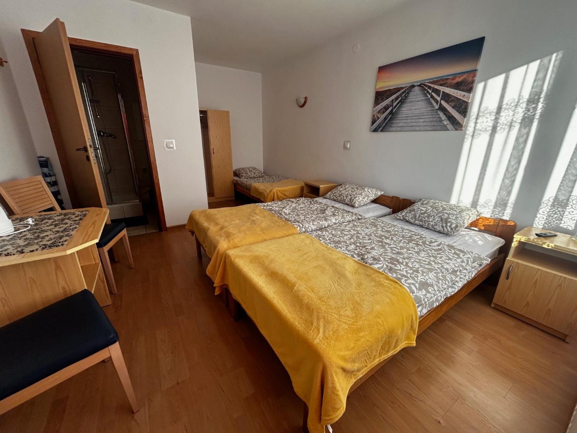 Pokoje Goscinne Zuza Wladyslawowo Bagian luar foto